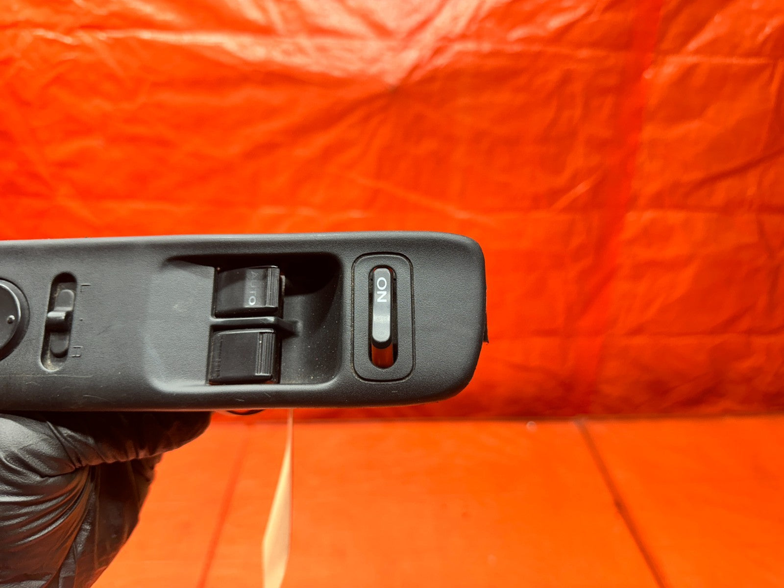 00 03 HONDA S2000 AP1 2.0L LEFT DRIVER MASTER DOOR POWER WINDOW SWITCH OEM 337 14