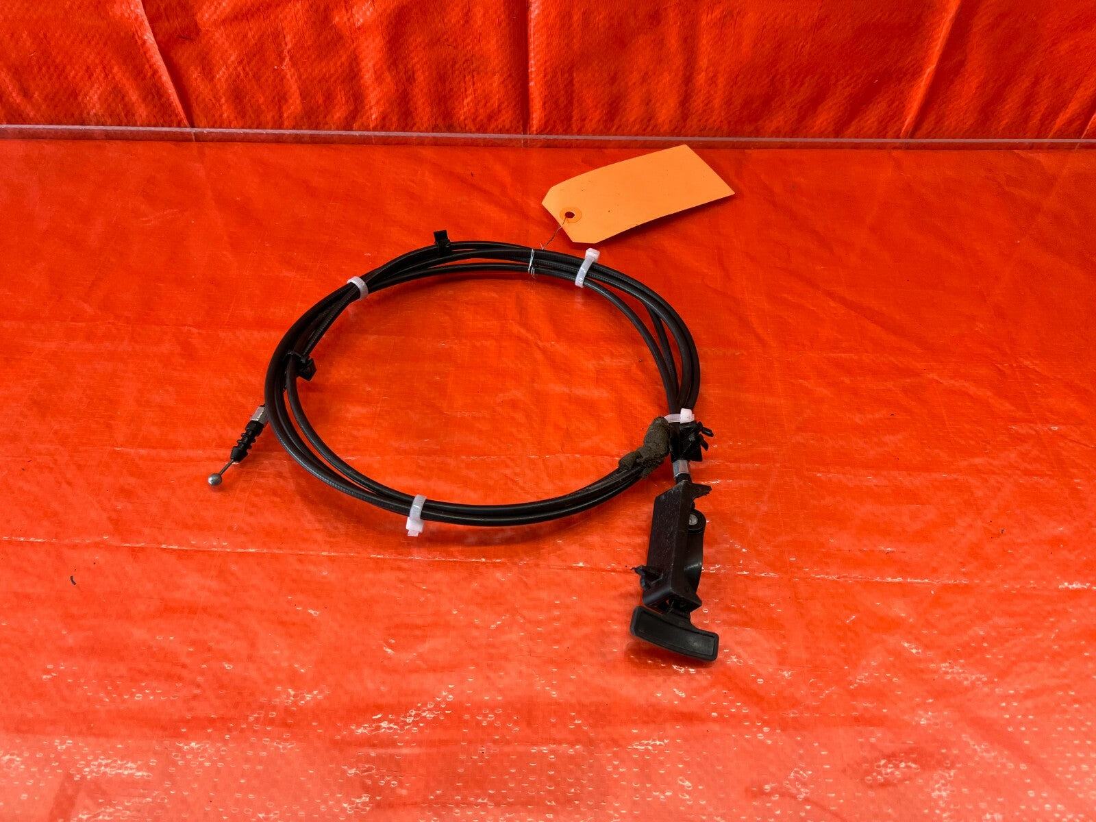 04 08 ACURA TL   TRUNK RELEASE CABLE OPENER LEVER   OEM FACTORY #1067