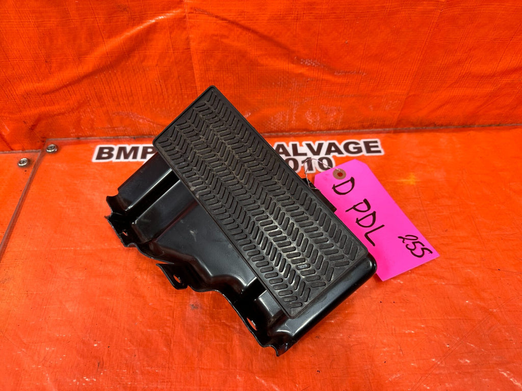 04 08 ACURA TSX   DEAD PEDAL / FOOT REST   OEM FACTORY #2550
