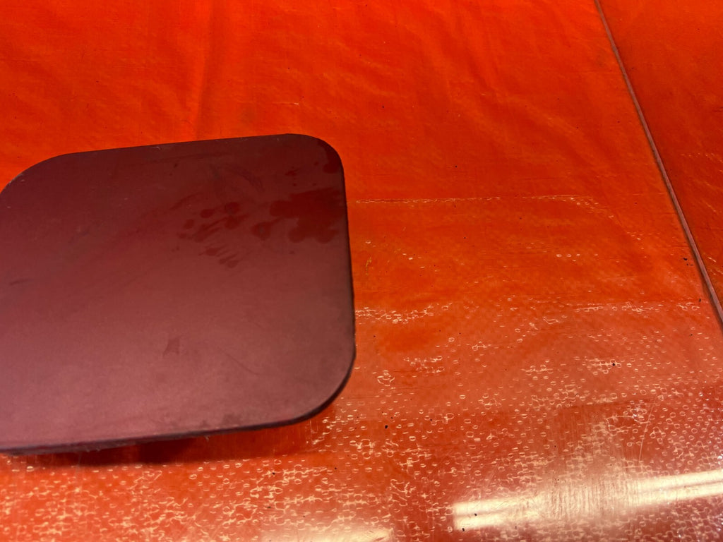 88 91 HONDA CRX   FUEL LID / GAS CAP COVER   RED COLOR   OEM FACTORY #1573