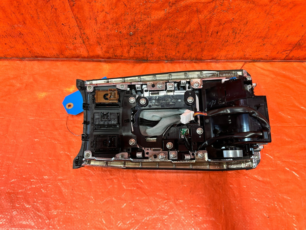 09 13 INFINITI G37 CONVERTIBLE   AUTOMATIC SHIFTER CONSOLE COMPLETE   OEM #3298