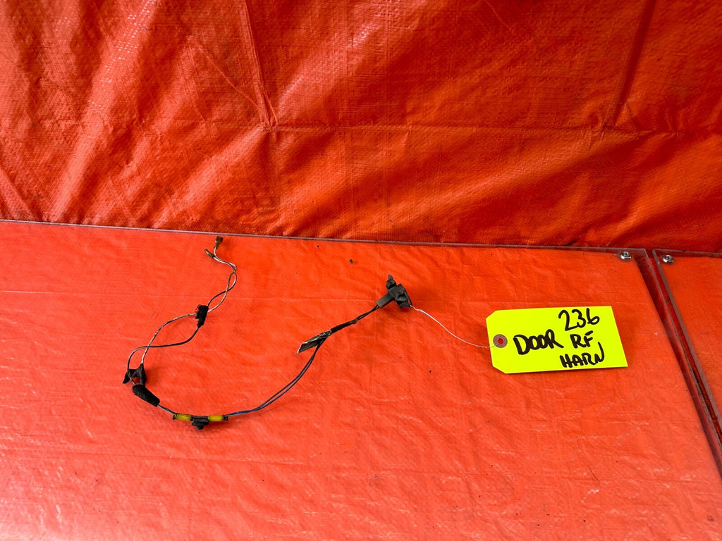 92 95 HONDA CIVIC DX   COUPE HATCH   PASSENGER RIGHT DOOR WIRING HARNESS OEM 2360
