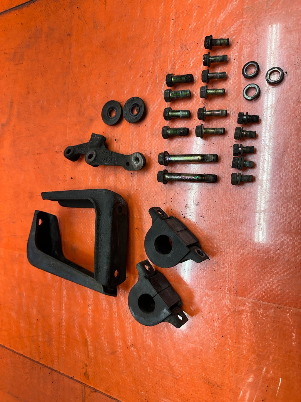 92 96 HONDA PRELUDE REAR SWAY BAR BRACKETS BUSHINGS OEM #3324