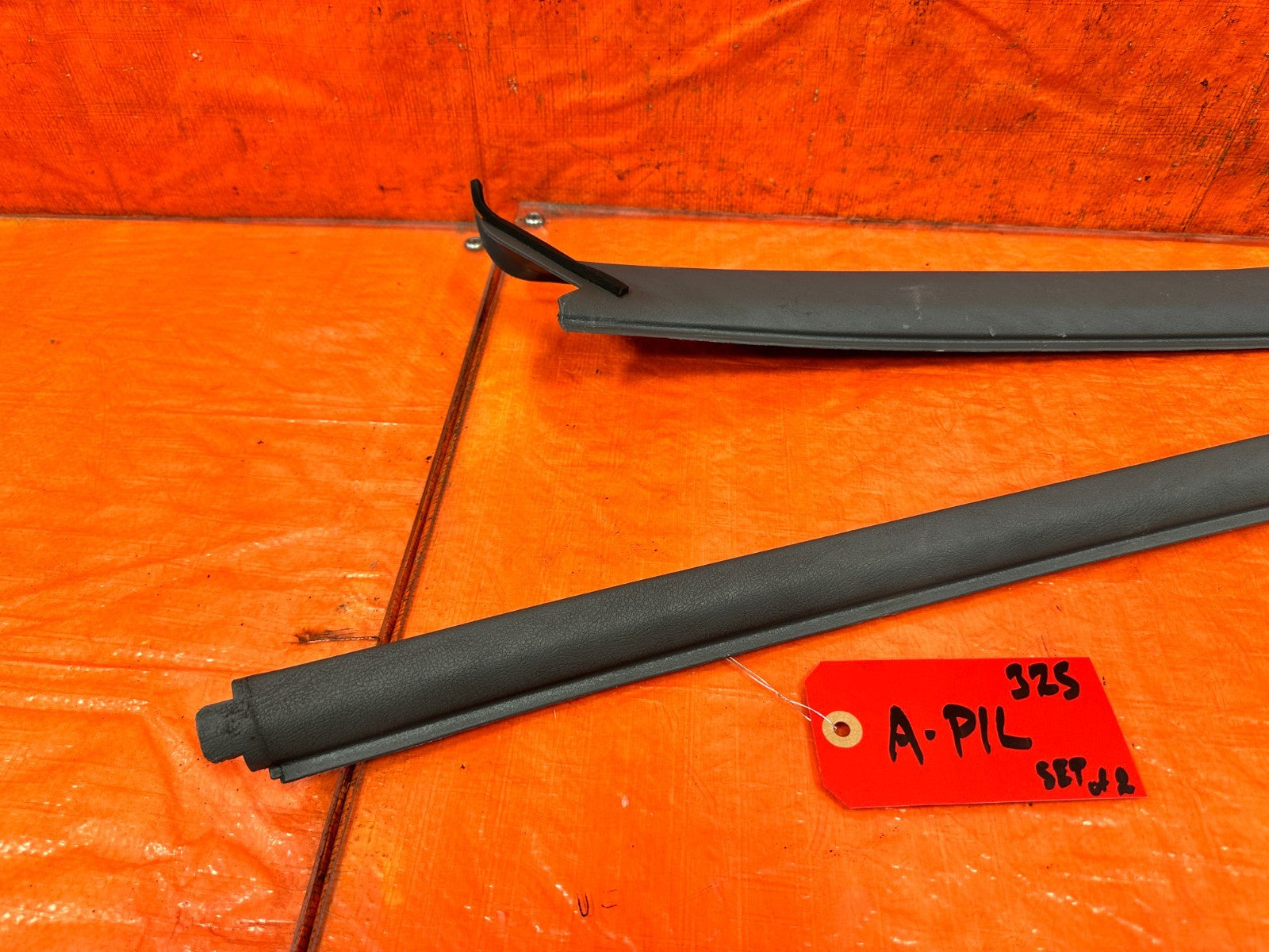90 91 HONDA CIVIC HATCHBACK   LEFT & RIGHT A PILLARS   OEM 3257