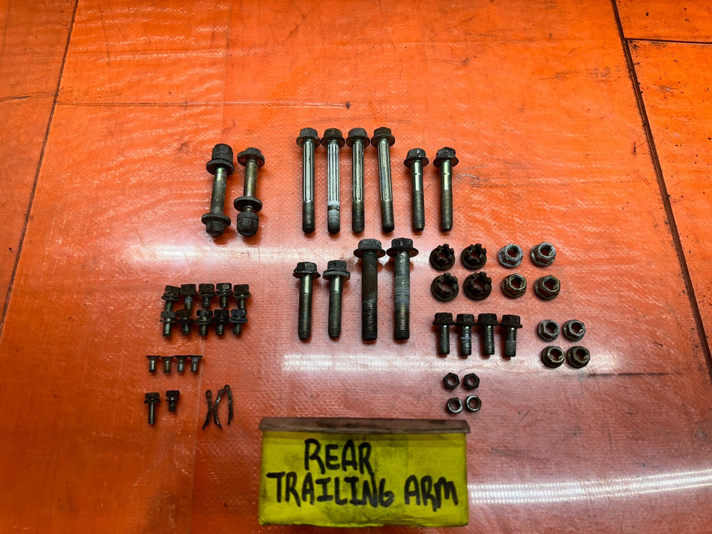 97 01 HONDA PRELUDE 2.2L REAR TRAILING ARM BOLTS HARDWARE OEM #3360
