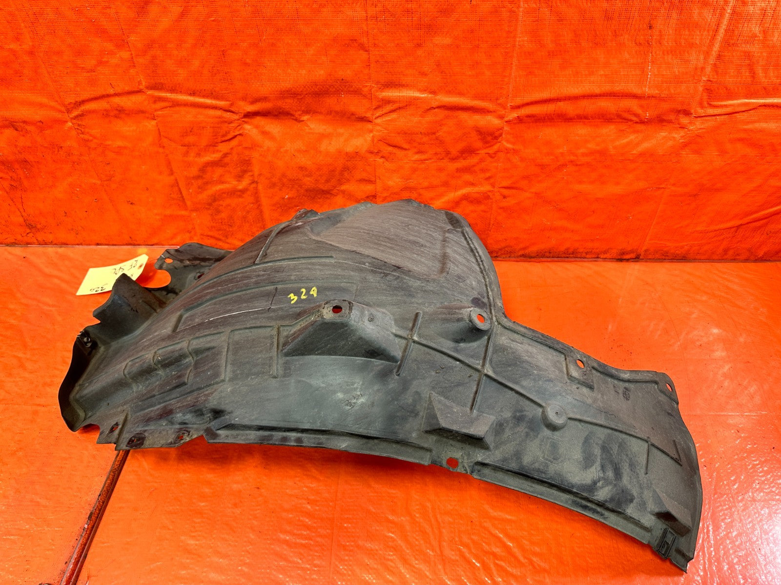 08 15 INFINITI G37 Q60 RIGHT PASSENGER FRONT FENDER REAR SPLASH SHIELD #3290