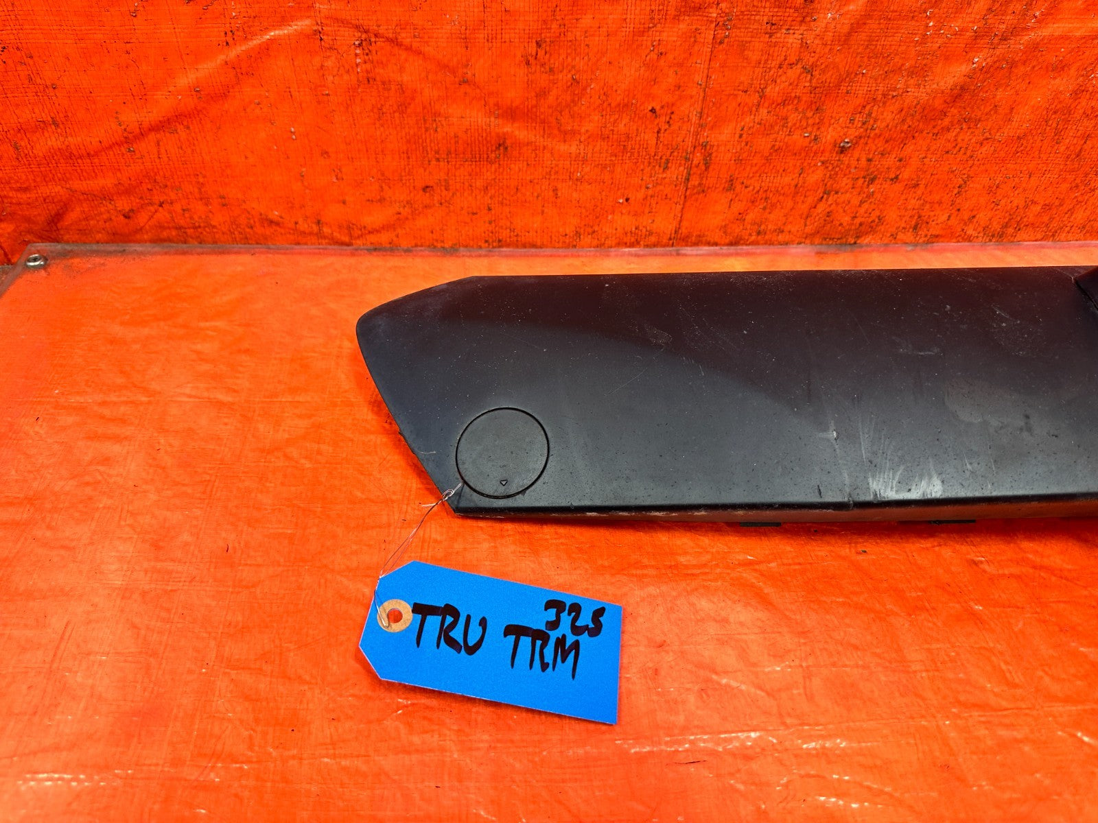 12 14 HYUNDAI GENESIS COUPE BK2 2.0L   FRONT BUMPER COVER INSERT TRIM   OEM 3252