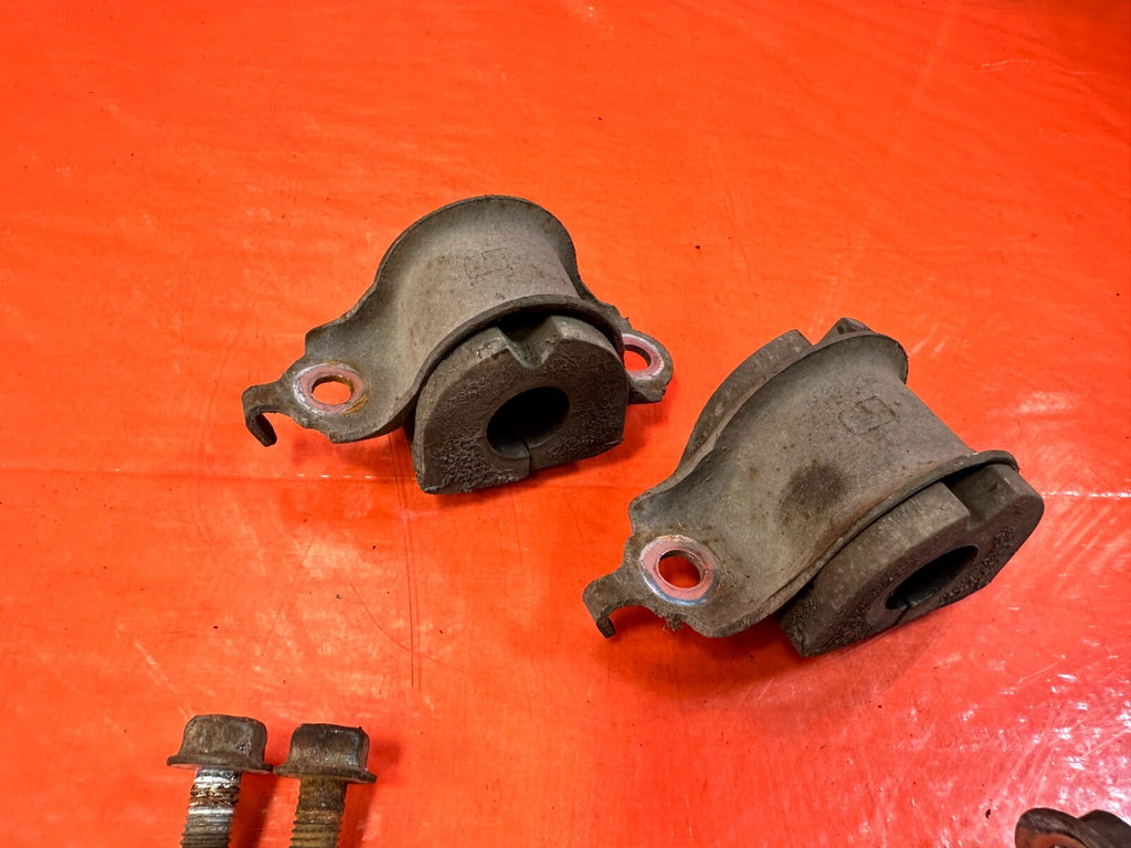 08 15 SUBARU IMPREZA WRX & STI   REAR SWAY BAR BRACKETS   OEM #2836