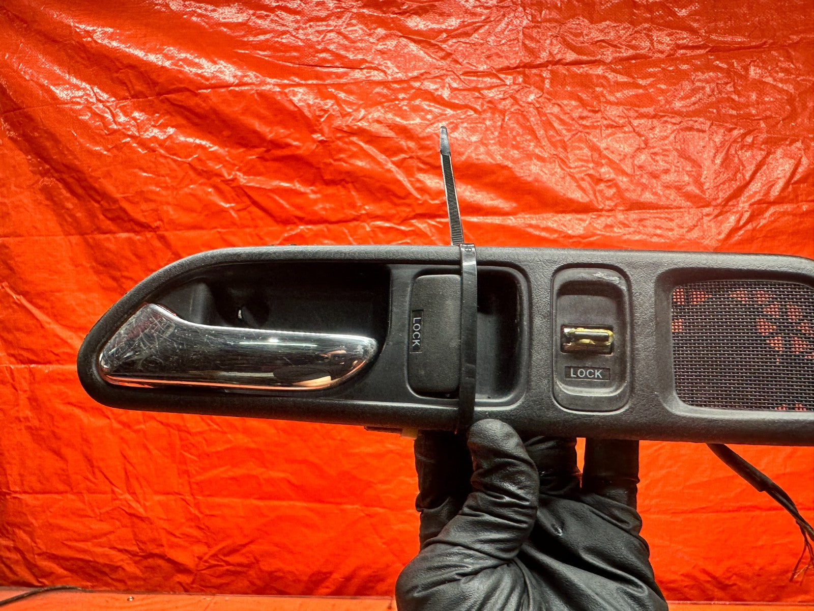 97 01 HONDA PRELUDE 2.2L DRIVER LEFT INSIDE INTERIOR DOOR HANDLE OEM #33611