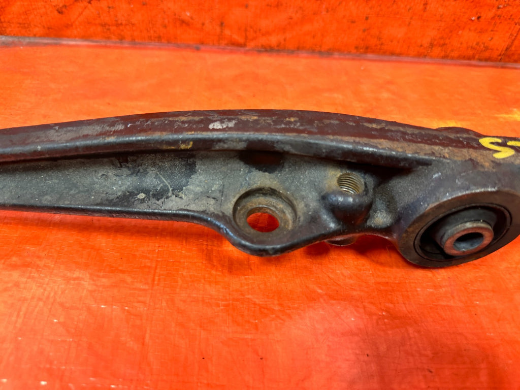 90 91 HONDA CIVIC HATCHBACK   DRIVER LEFT FRONT LOWER CONTROL ARM OEM #3258