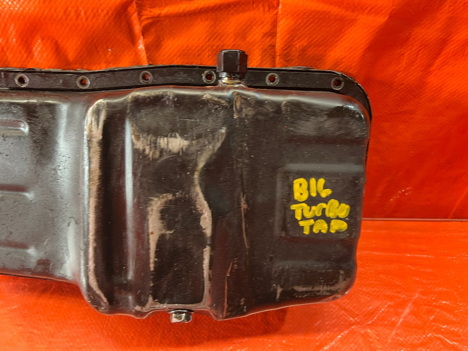 99 00 SI EM1 B16A2   FACTORY OIL PAN WITH AFTERMARKET TURBO TAP   OEM FACTORY4