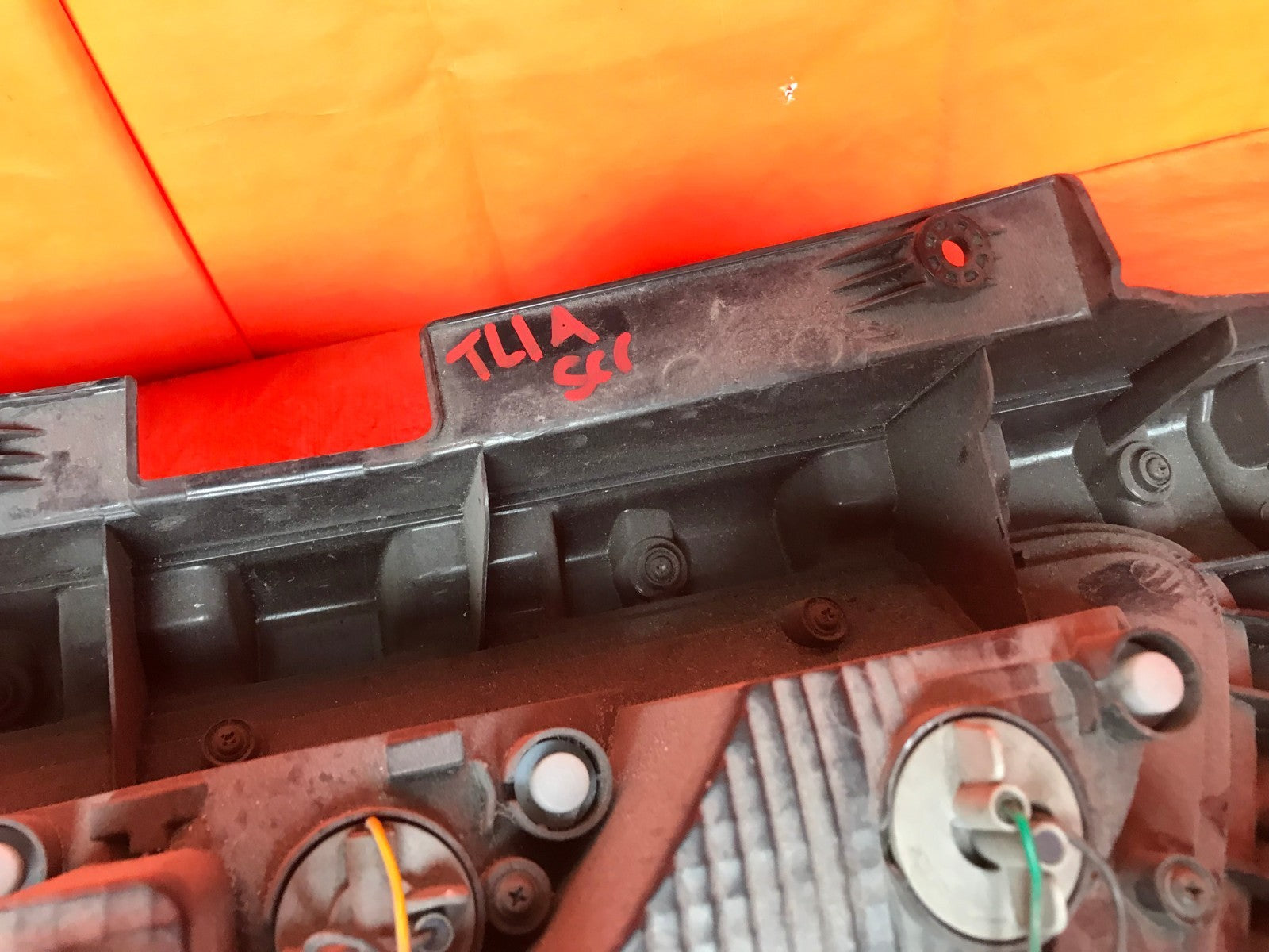 OEM 2012 2013 KIA SOULD DRIVER LEFT TAIL LIGHT LAMP 12 13 RED11