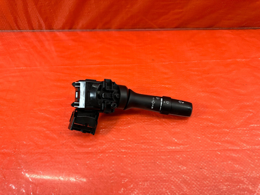 15 21 SUBARU WRX & STI   WINDSHIELD WIPER CONTROL SWITCH   OEM FACTORY #1820