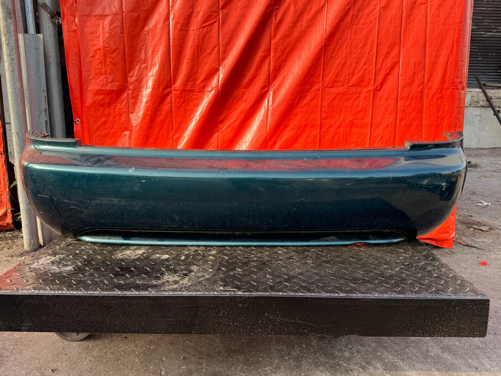 93 96 HONDA DEL SOL   REAR BUMPER COVER   WHITE COLOR   SCUFFS   OEM #2950