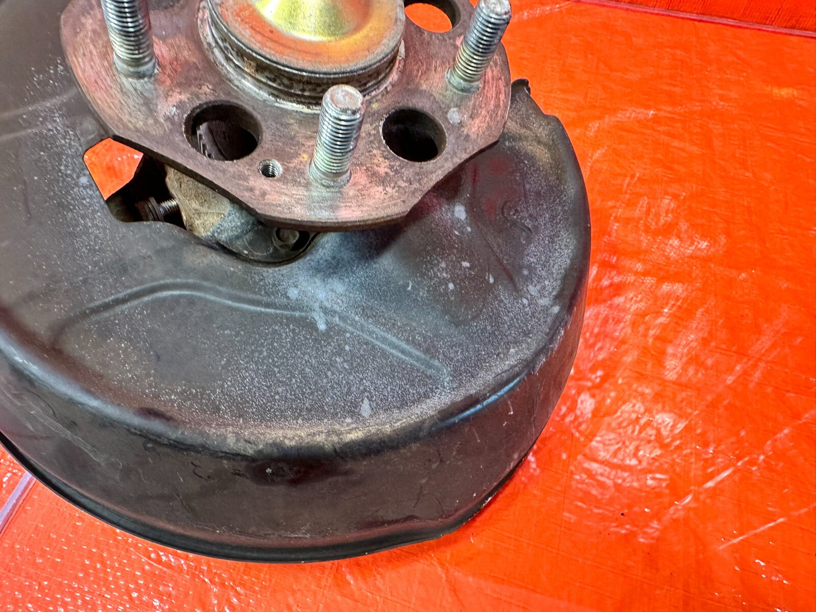 97 01 HONDA PRELUDE   PASSENGER RIGHT REAR   SPINDLE KNUCKLE HUB   OEM #2635