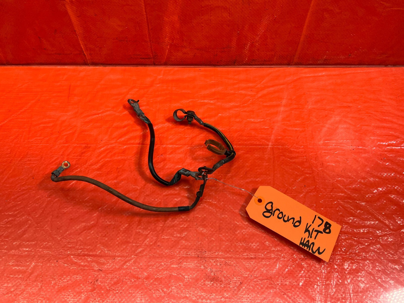 96 01 ACURA INTEGRA   TRANSMISSION VALVE COVER BATTERY GROUND HARNESS OE OEM 1780