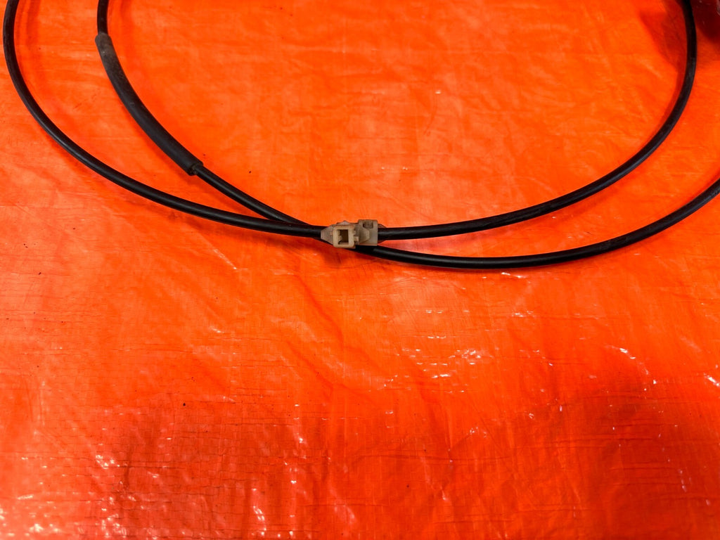 08 15 INFINITI G37 COUPE & CONVERTIBLE   HOOD RELEASE WIRE CABLE   OEM 2786