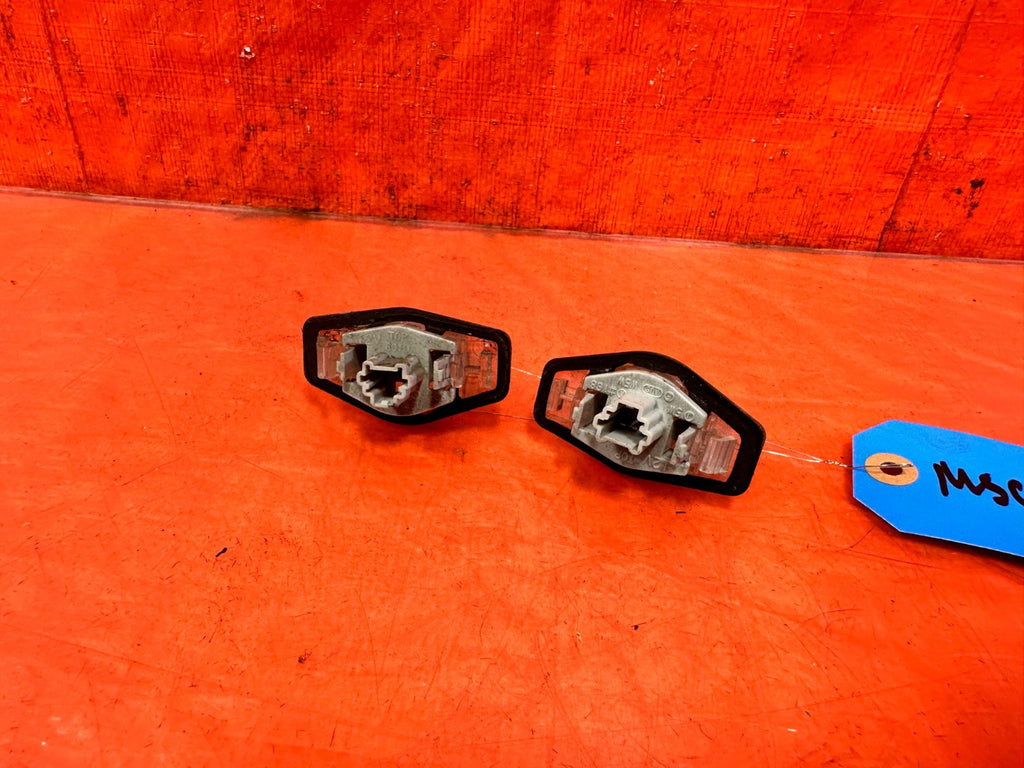 02 05 HONDA CIVIC SI EP3 HATCHBACK   LEFT AND RIGHT LICENSE PLATE LIGHTS LAMPS2