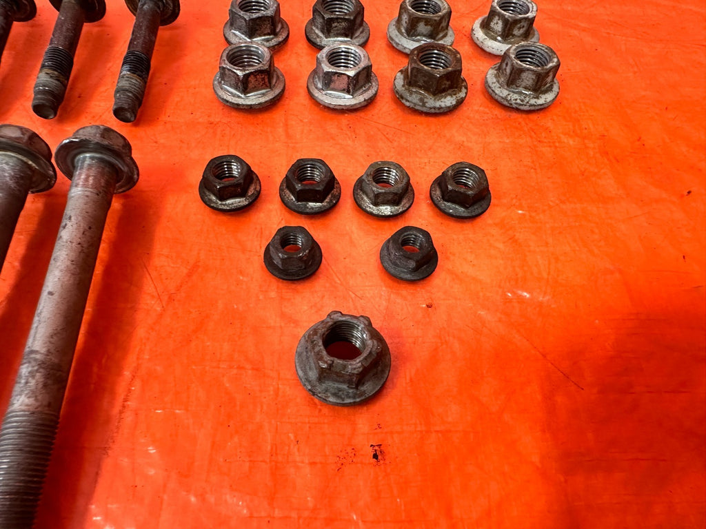 08 15 INFINITI G37 Q60   FRONT SUBFRAME CROSSMEMBER CARRIER BOLTS   OEM 3283