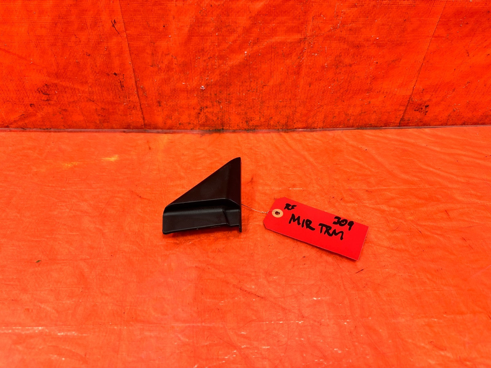 94 01 ACURA INTEGRA 2D   PASSENGER RIGHT INTERIOR MOUNTED MIRROR TRIM   OEM 3090