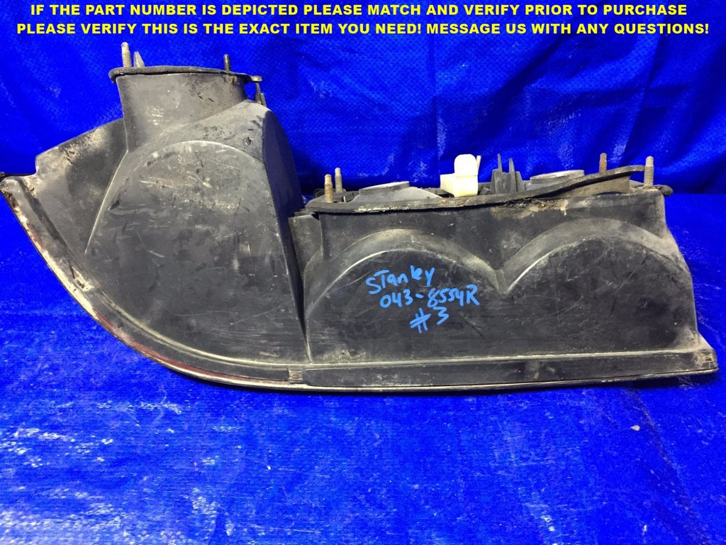 OEM 1990 1991 MITSUBISHI ECLIPSE PASSENGER RIGHT TAIL LIGHT WHITE 043 8554 8