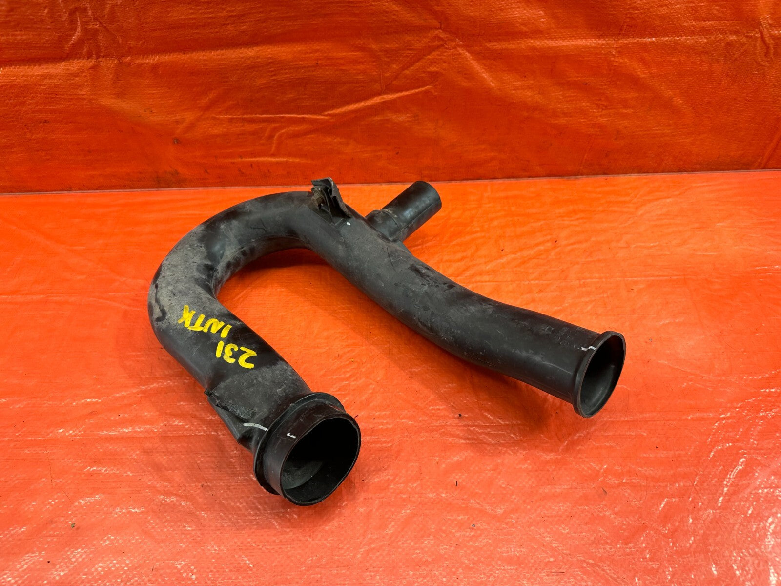 96 00 HONDA CIVIC   EX   RESONATOR TUBE AIR INLET TUBE A   OEM FACTORY OE #2315
