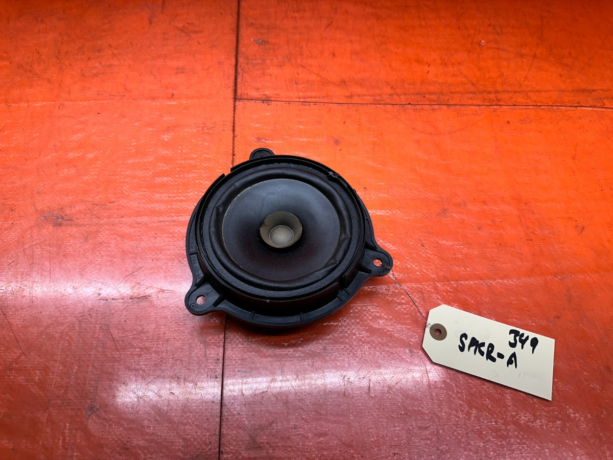 1994-2001 ACURA INTEGRA PASSENGER RIGHT FRONT DOOR AUDIO SPEAKER OEM #3490
