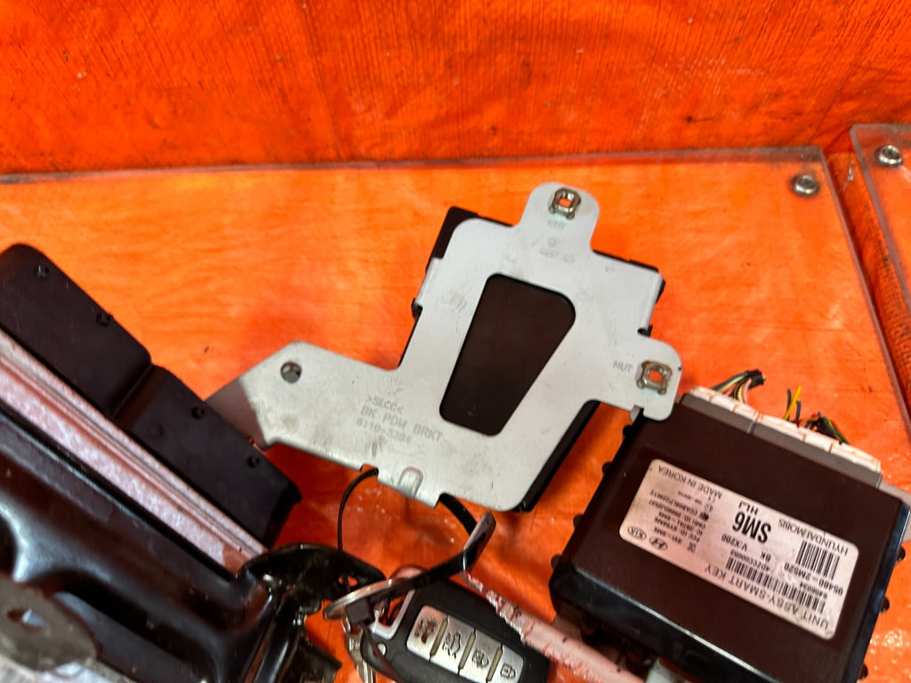 13 16 HYUNDAI GENESIS COUPE 2.0L TURBO   KEY   ECU   TCM   BCM   PLUG N PLAY 32610
