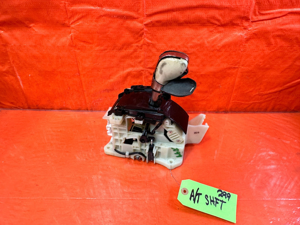13 16 HYUNDAI GENESIS COUPE 3.8L AUTOMATIC TRANSMISSION SHIFTER / GEAR SELECTOR0