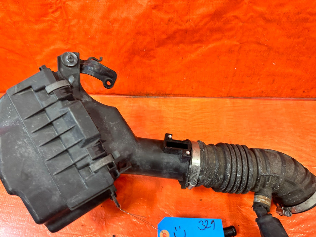 08 15 INFINITI G37 Q60 3.7L RIGHT PASSENGER AIR CLEANER INTAKE BOX TUBE #3295