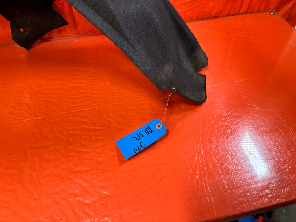 08 15 INFINITI G37 COUPE CONVERTIBLE  RIGHT REAR FENDER LINER SPLASH SHIELD 3201