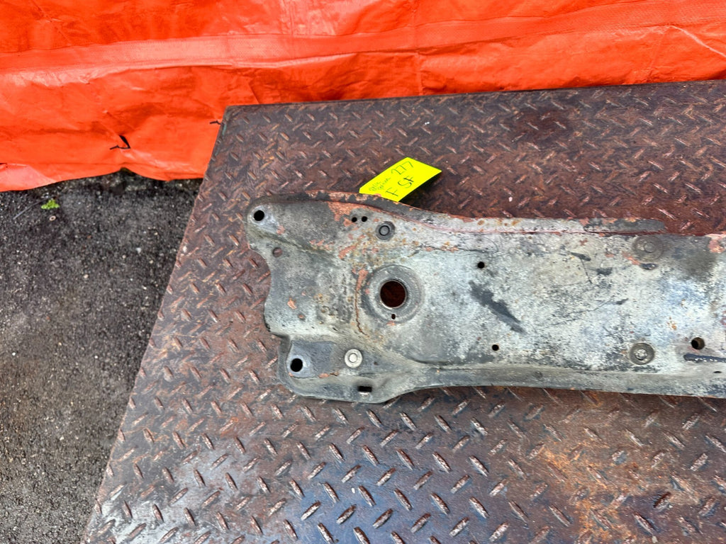 88 91 HONDA CRX   ENGINE SUB FRAME CROSS MEMBER ENGINE CRADLE   REAR PORTION 2775