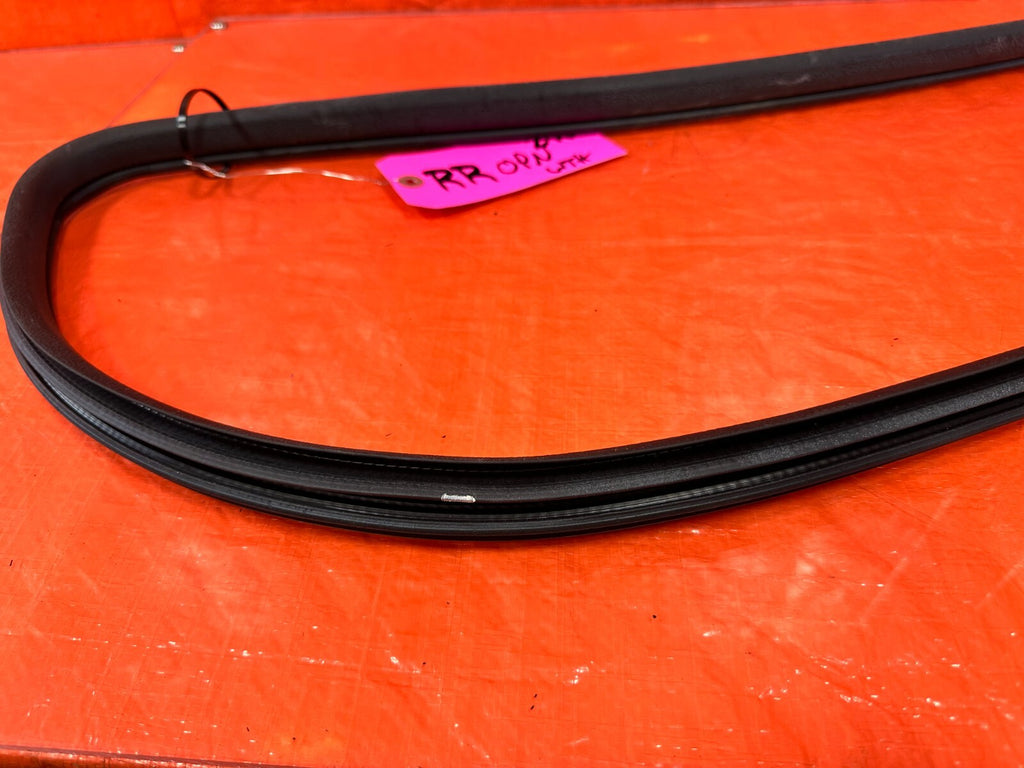06 11 CIVIC 4D SEDAN   PASSENGER RIGHT REAR DOOR TO CHASSIS OPEN TRIM   OEM #707