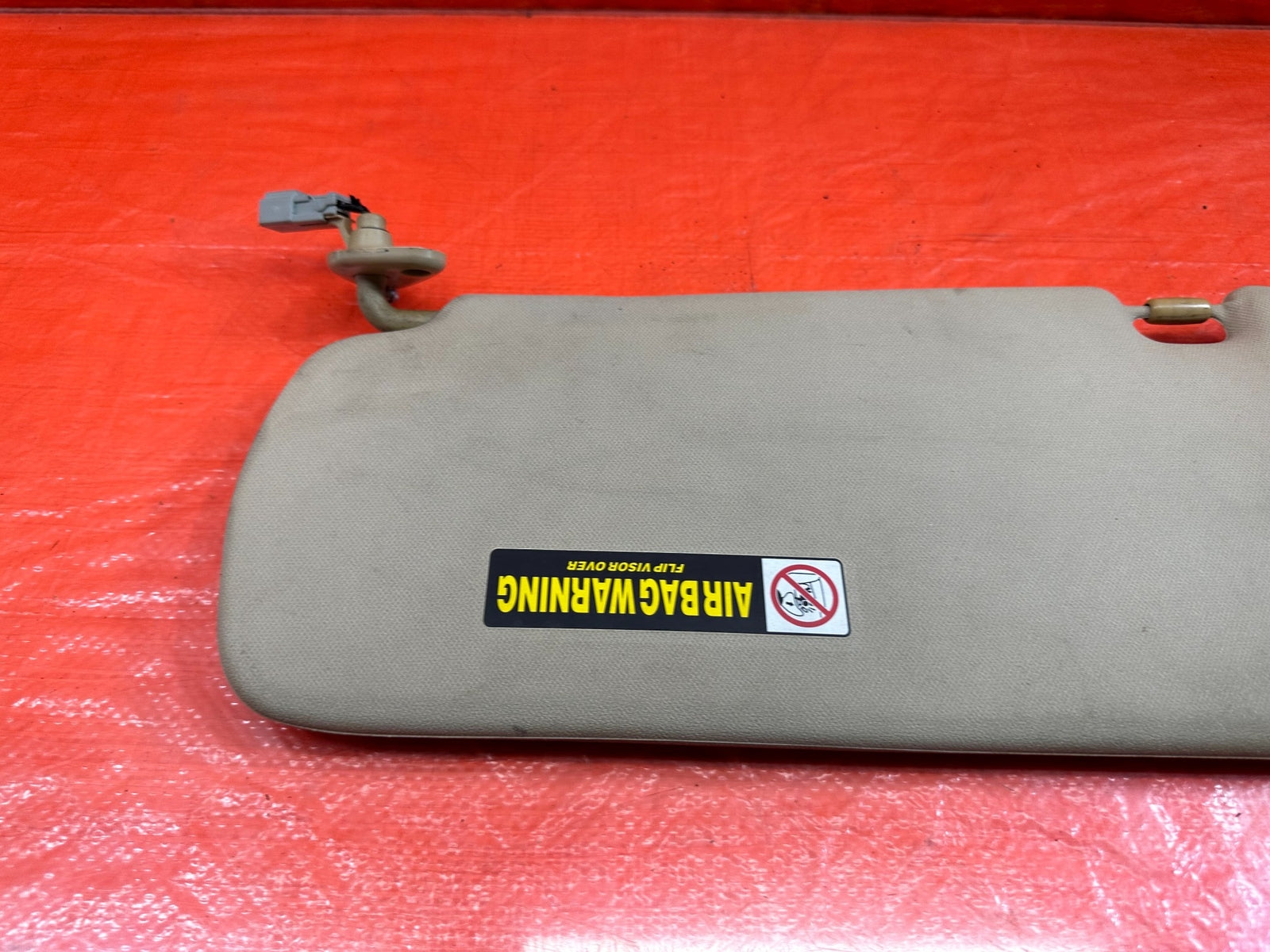 04 05 ACURA TSX   SUN VISOR   PASSENGER RIGHT SIDE   TAN COLOR   OEM #1967