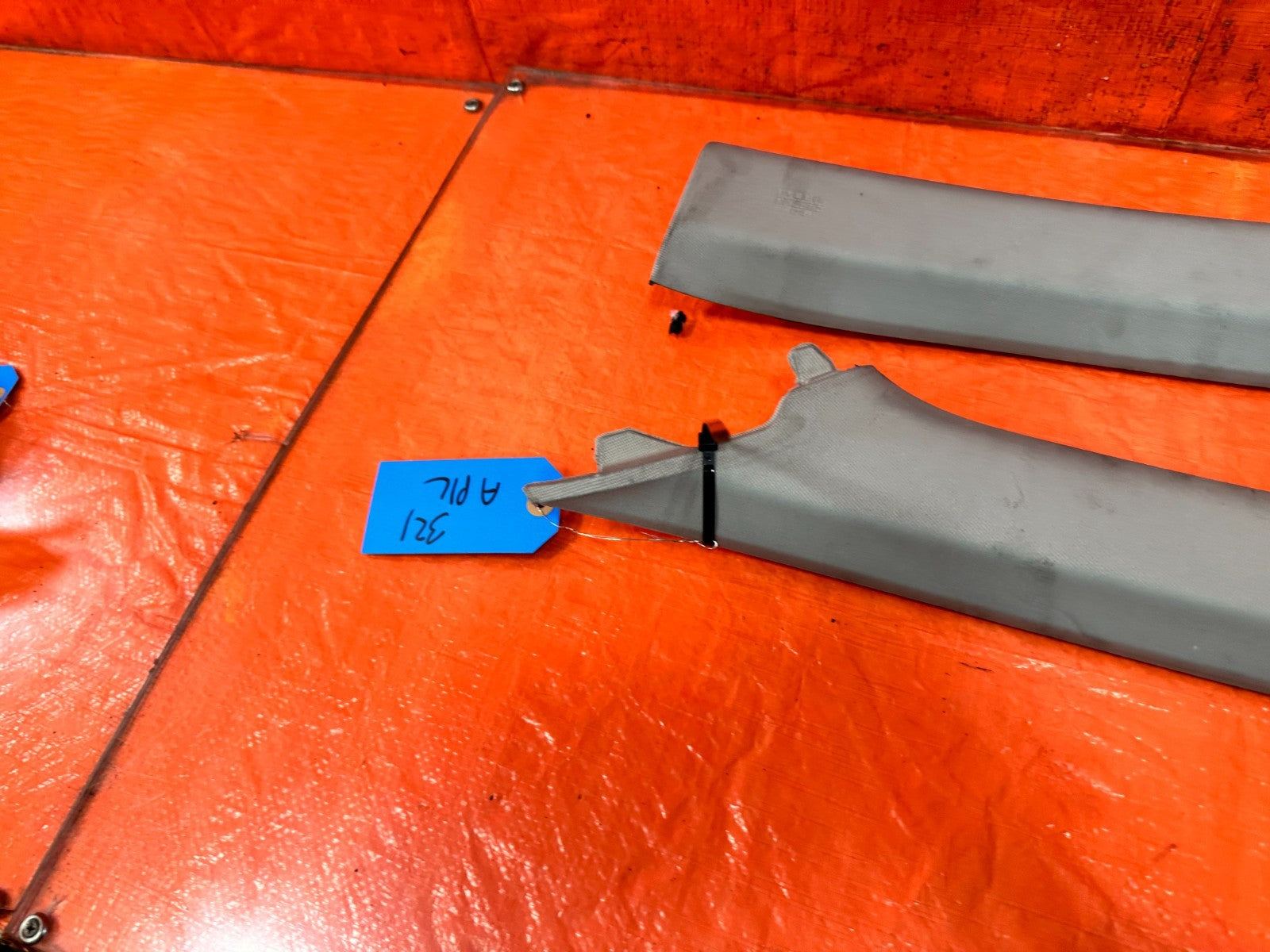 09 14 ACURA TSX   LEFT & RIGHT A PILLARS   OEM FACTORY OE #3218