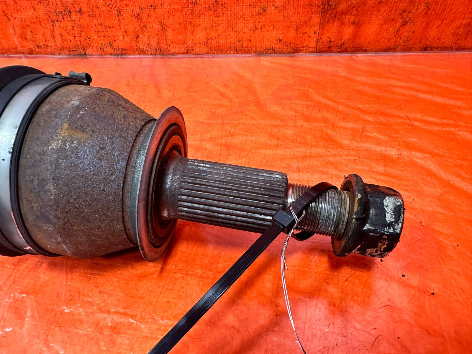 08 15 INFINITI G37 Q60   6 SPEED MANUAL SHIFT SHIFT AXLE   OEM #3282