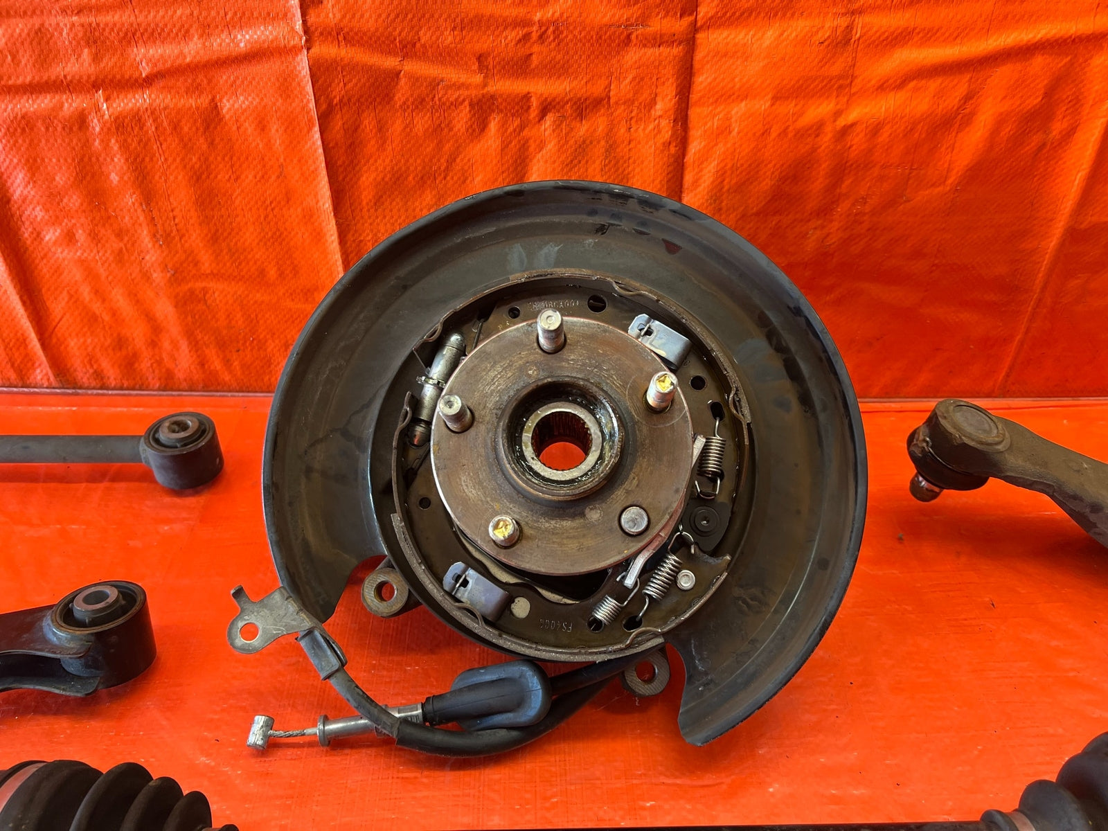 13 16 SCION FRS   DRIVER LEFT REAR SPINDLE KNUCKLE HUB W/ ALL CONTROL ARMS OEM8