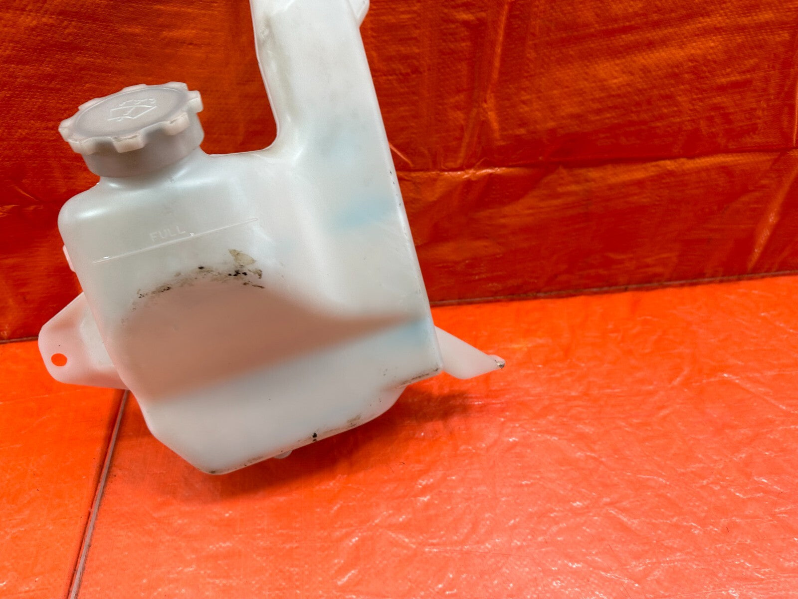 08 15 LANCER EVOLUTION X EVO 10 WINDSHIELD WIPER RESERVOIR TANK W/ MOTOR OEM 2147
