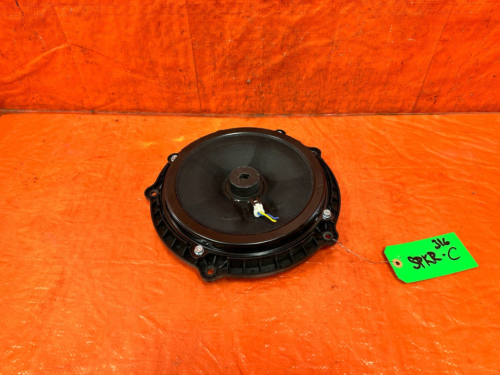 14 20 INFINITI Q50 & 17 20 Q60   LEFT OR RIGHT FRONT   BOSE SPEAKER   OEM #316 10