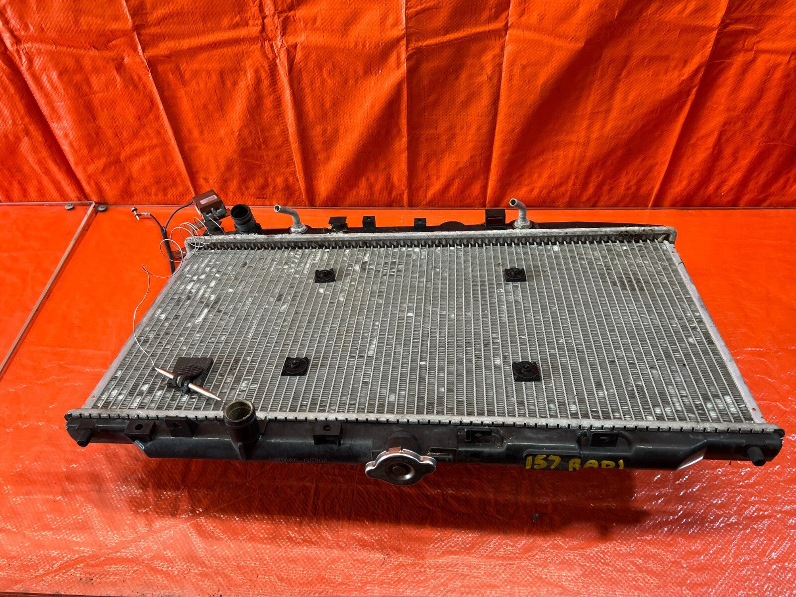 88 91 HONDA CRX DX SI   RADIATOR ASSEMBLY   AUTOMATIC TRANSMISSION ONLY OEM #1579