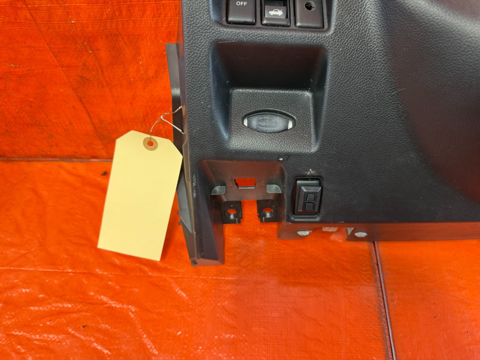 08 15 INFINITI G37 Q60 COUPE   KNEE TRIM UNDER STEERING COLUMN LOWER COVER   3287