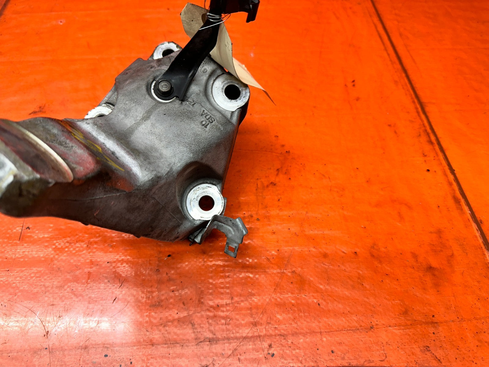 04-05 ACURA TSX 2.4L K24A2 ALUMINUM ENGINE MOTOR MOUNT BRACKET OEM #339-34