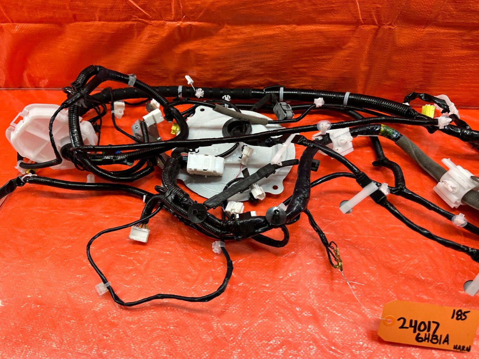 16 17 INFINITI Q50 RED SPORT 400   INTERIOR FLOOR BODY HARNESS 24017 6HB1A   1857