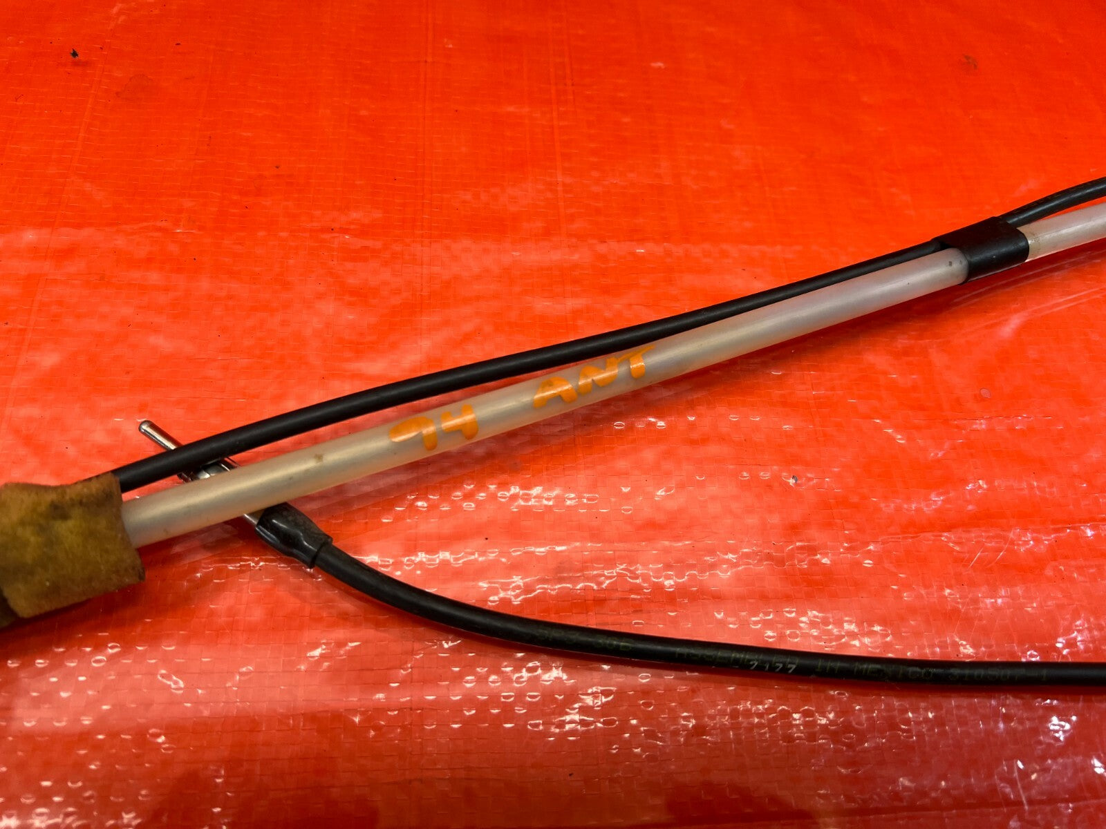 96 00 HONDA CIVIC   FACTORY ANTENNA ASSEMBLY   OEM OE   39150 S01 A02   OEM #946