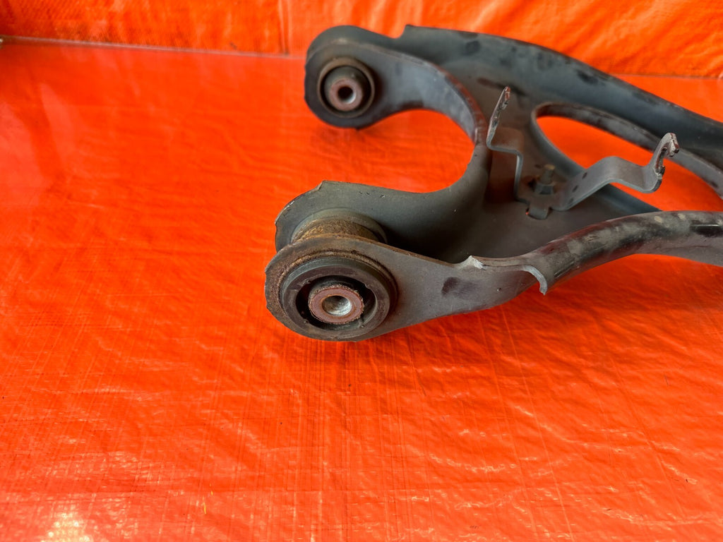 09 14 ACURA TSX   PASSENGER RIGHT REAR UPPER CONTROL ARMS   OEM #2338