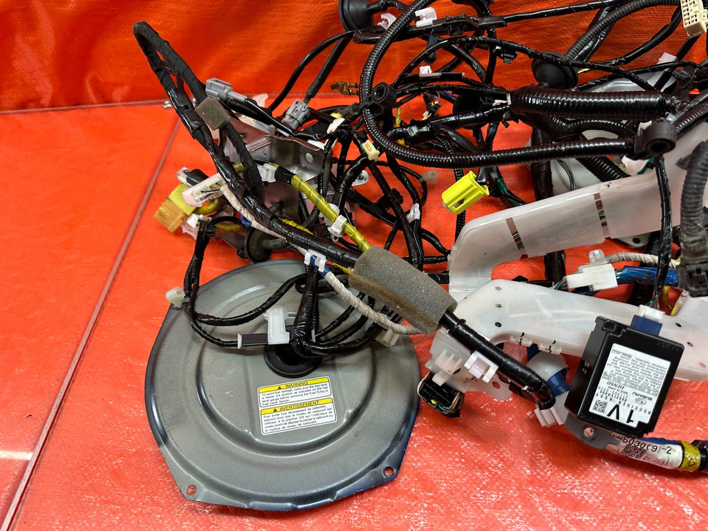 2015 SUBARU WRX STI   INTERIOR FLOOR BODY WIRING HARNESS WIRE LOOM   OEM #18313