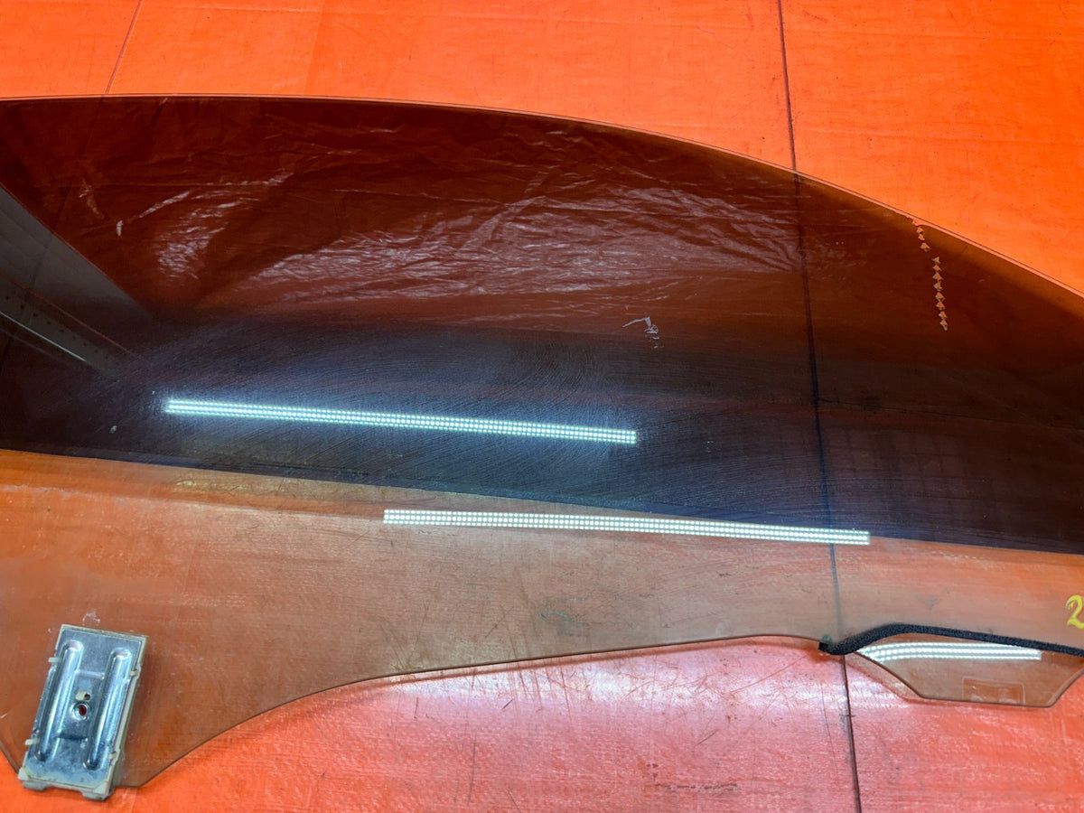 2016-2020 INFINITI Q60 COUPE PASSENGER RIGHT FRONT DOOR GLASS WINDOW OEM #20Q606