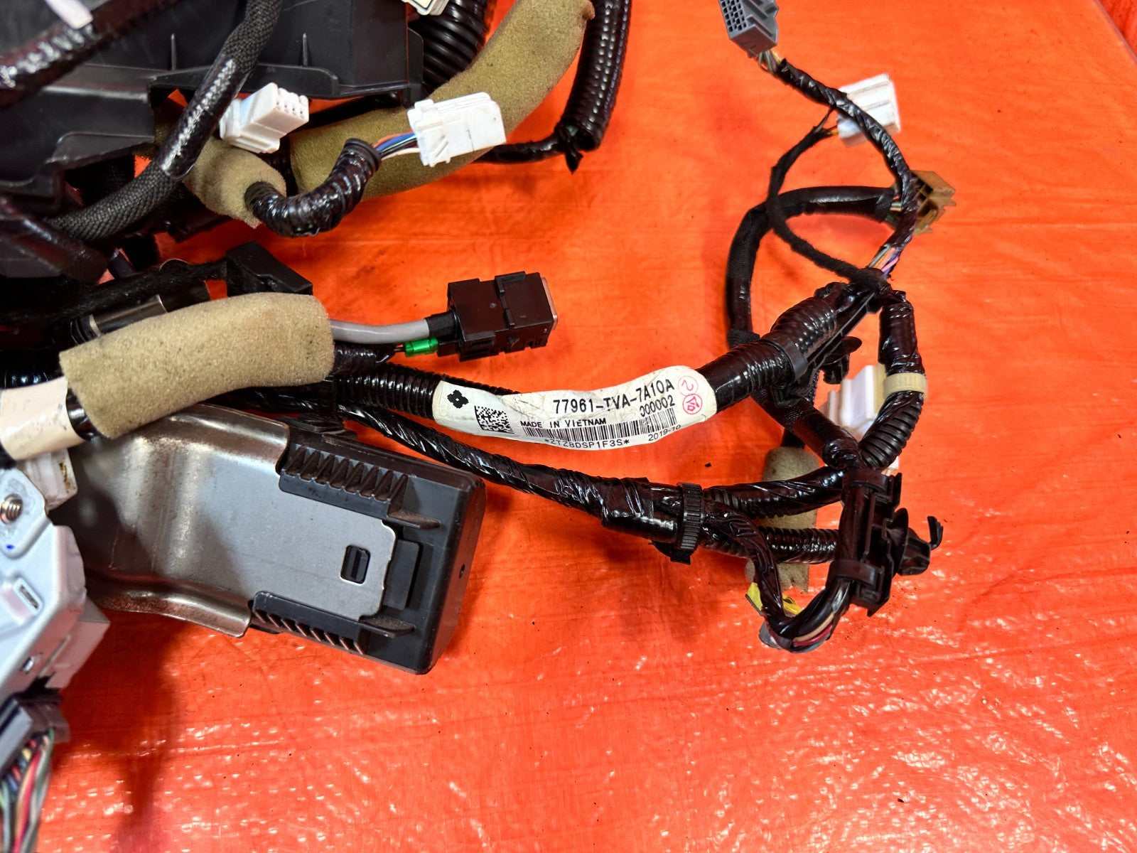 18 22 HONDA ACCORD   WIRE HARNESS   32117 TVA AJ00A   OEM #32415