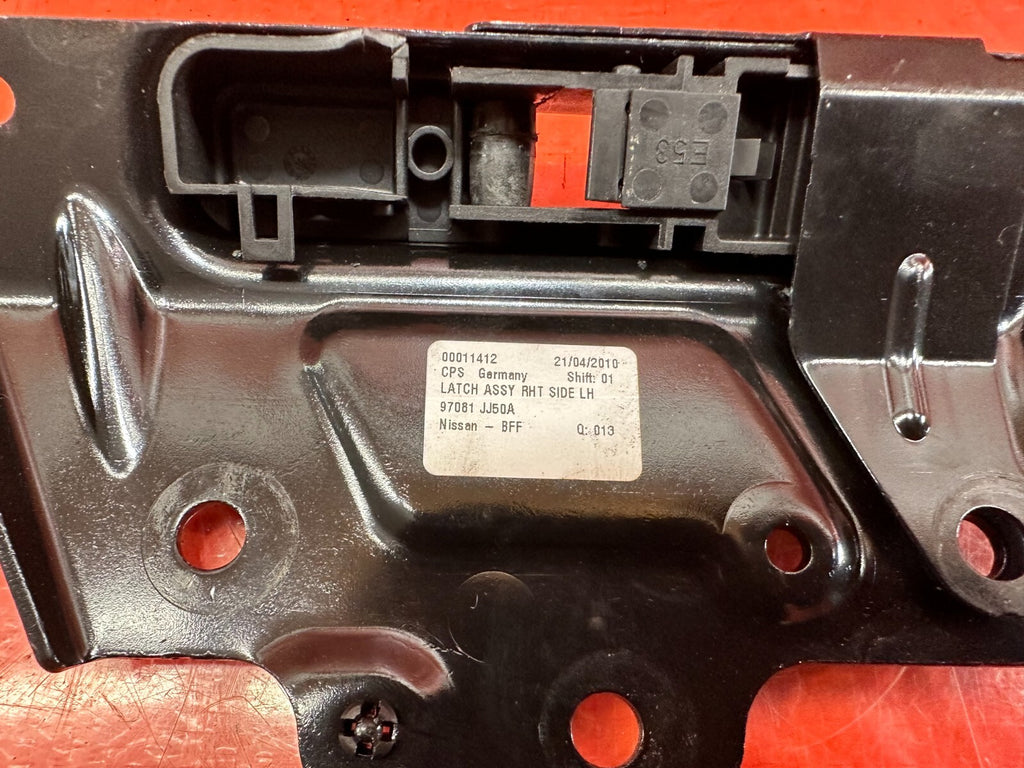 09 15 INFINITI G37 CONVERTIBLE TOP LATCH   LEFT SIDE   97081 JJ50A OEM #2321