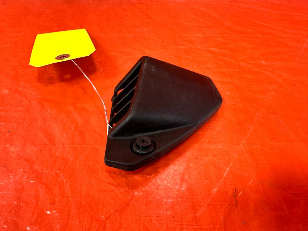 88 91 HONDA CRX   LEFT DASH DEFROSTER VENT   OEM FACTORY #2774